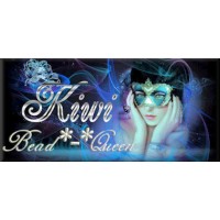 Kiwi Bead Queen